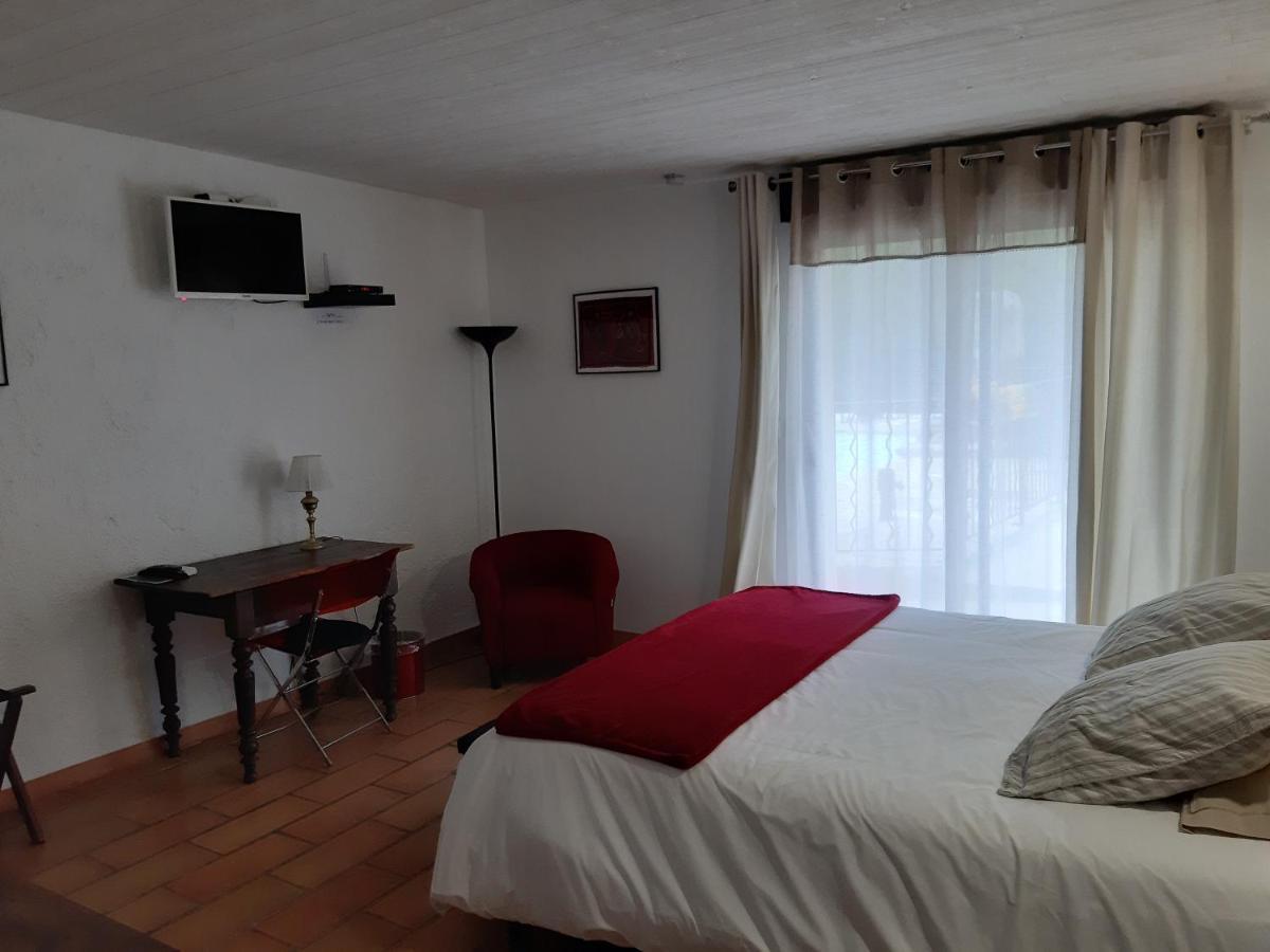 Logis Des Magnans - Deux Chambres Familiales Pour 4 Ou 5 Personnes - Sauve Exterior foto